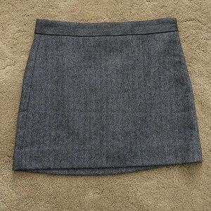 Gap black and white herringbone wool skirt